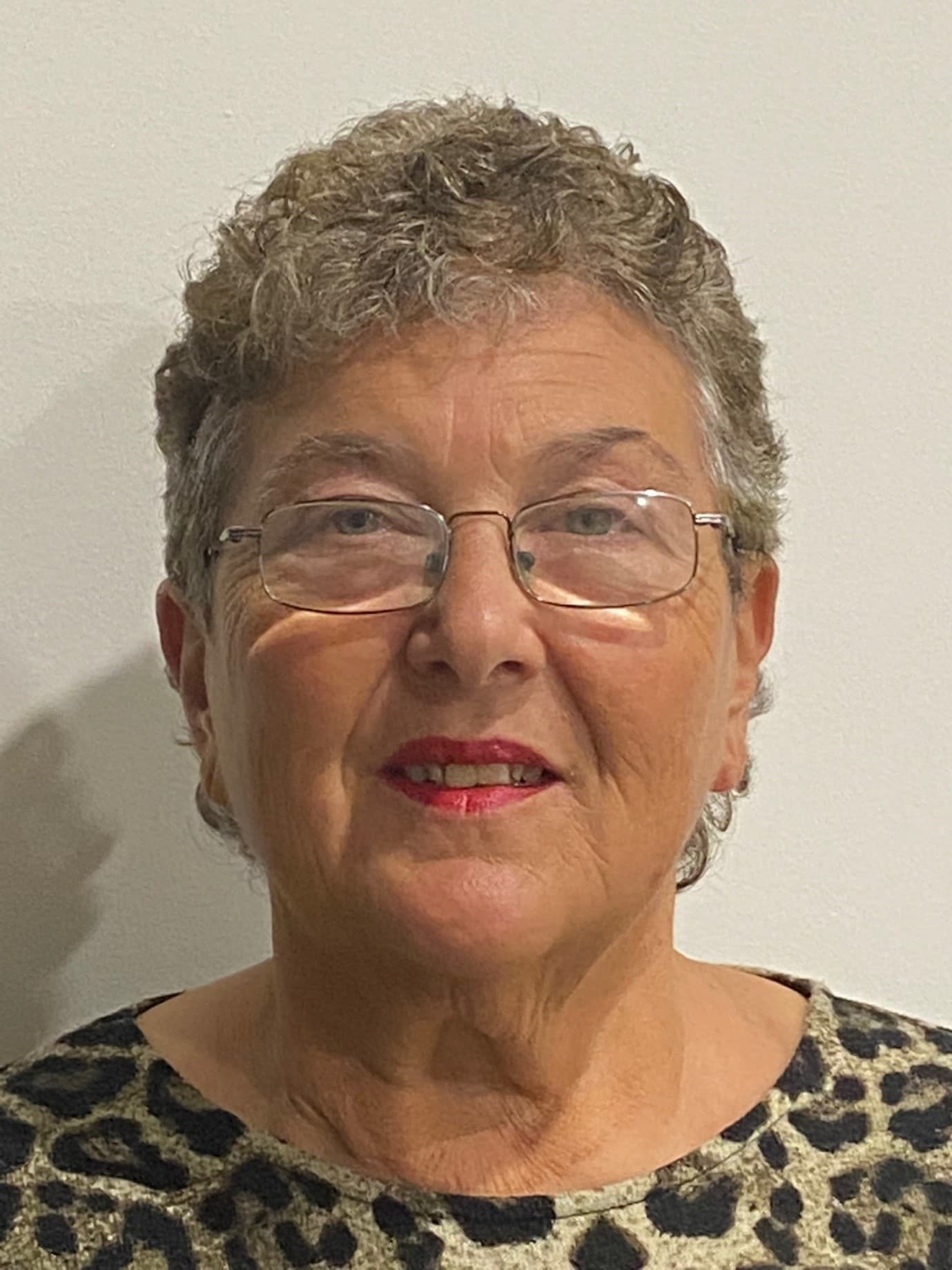 Lakeside Kim Phillips 1