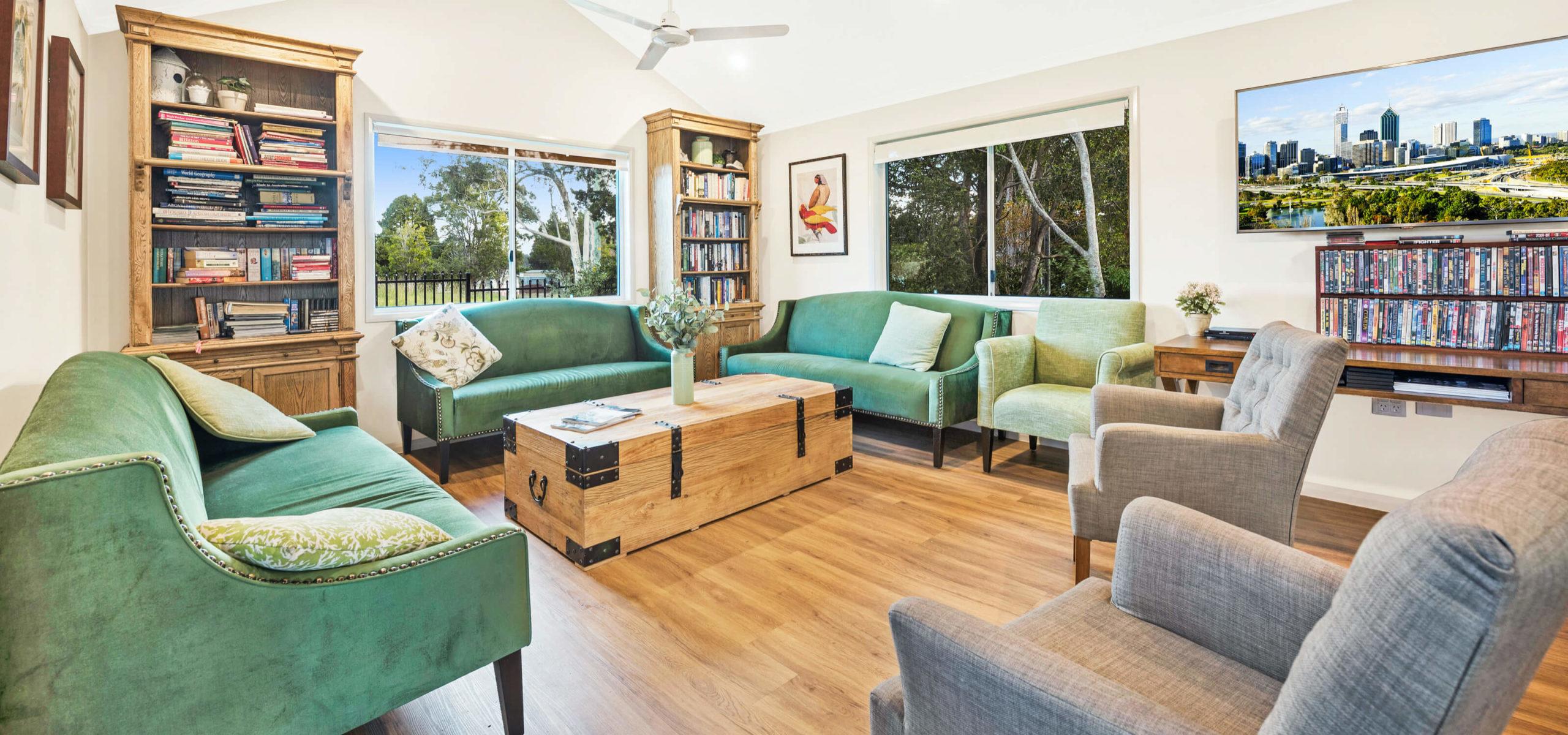 lake_macquarie_morriset_interior